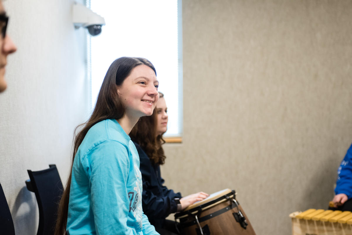 Lauren Eakle '21 in Music Therapy class at Marietta College